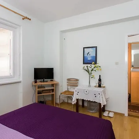 Guest house Biba 3*